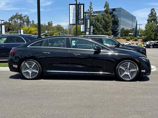 Obsidian Black Metallic 2023 Mercedes-Benz EQE 350+ Base