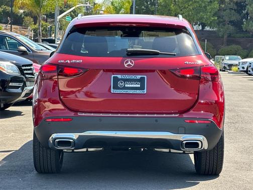 2026 Mercedes-Benz GLA 250 Base 4MATIC