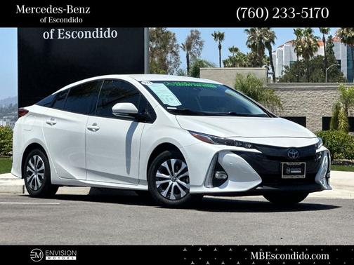 Blizzard Pearl 2020 Toyota Prius Prime Limited
