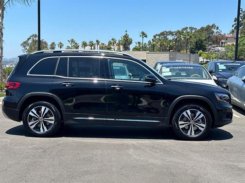 2025 Mercedes-Benz GLB 250 Base 4MATIC