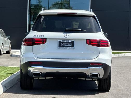 Polar White 2026 Mercedes-Benz GLB 250 Base