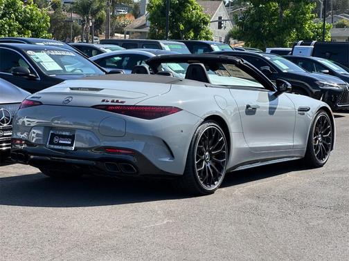 2025 Mercedes-Benz AMG SL 63 S E Performance