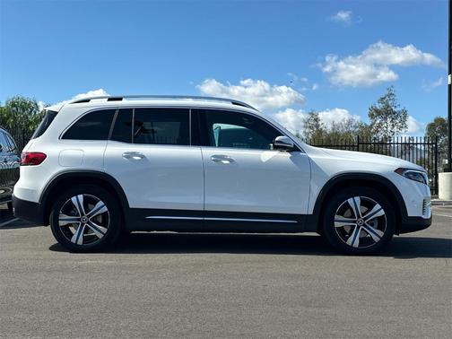 2023 Mercedes-Benz EQB 300 Base 4MATIC