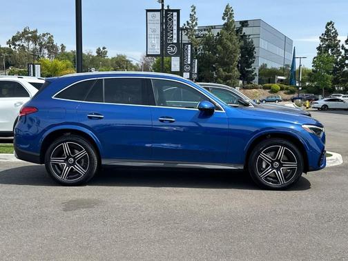 2024 Mercedes-Benz GLC 300 Base