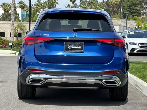 2024 Mercedes-Benz GLC 300 Base