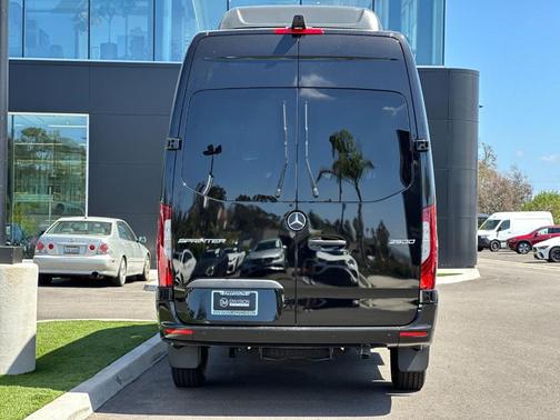 2026 Mercedes-Benz Sprinter 2500 High Roof