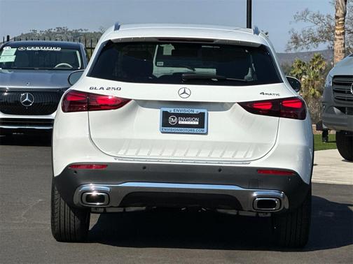 2026 Mercedes-Benz GLA 250 Base 4MATIC