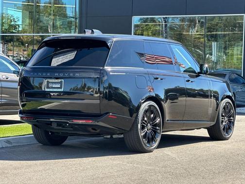 2024 Land Rover Range Rover P400 SE