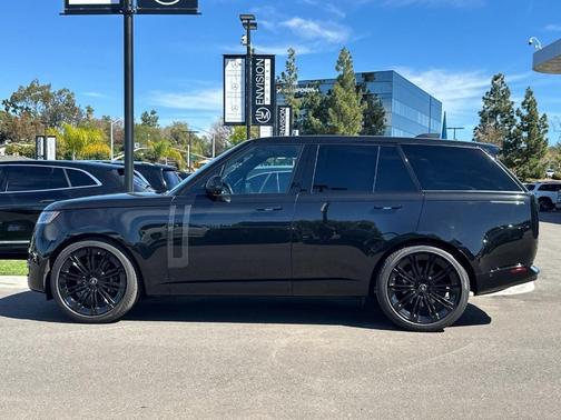 2024 Land Rover Range Rover P400 SE