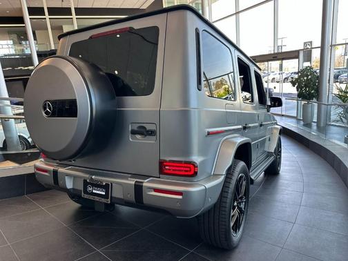 Platinum 2026 Mercedes-Benz G-Class G 550 4MATIC