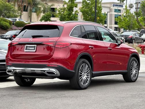 2025 Mercedes-Benz GLC 300 Base 4MATIC