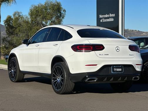 2022 Mercedes-Benz GLC 300 4MATIC Coupe