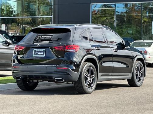 2022 Mercedes-Benz GLA 250 Base 4MATIC