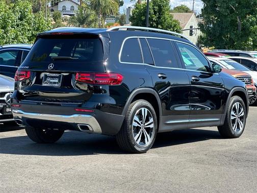 2025 Mercedes-Benz GLB 250 Base