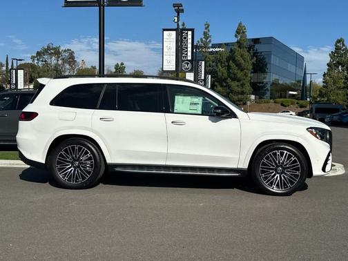 Polar White 2027 Mercedes-Benz GLS 450