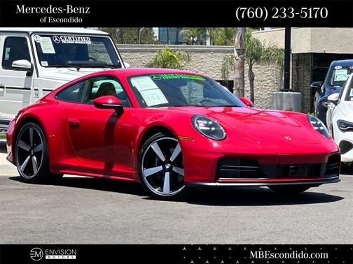 2025 Porsche 911 Carrera