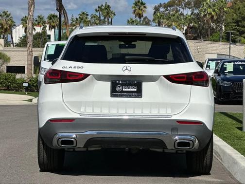 Polar White 2023 Mercedes-Benz GLA 250 Base