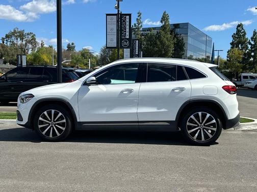 Polar White 2023 Mercedes-Benz GLA 250 Base