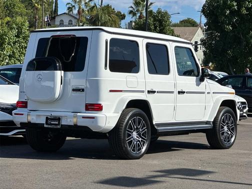 2025 Mercedes-Benz G-Class Base