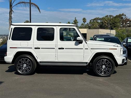 2025 Mercedes-Benz G-Class Base