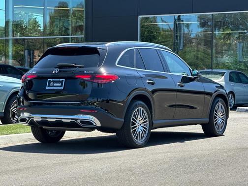 Black 2026 Mercedes-Benz GLC 300 Base 4MATIC
