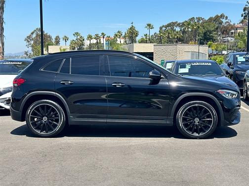 2021 Mercedes-Benz GLA 250