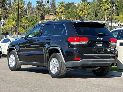 2016 Jeep Grand Cherokee Laredo