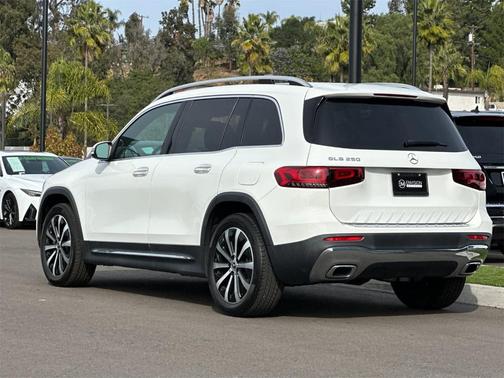 2023 Mercedes-Benz GLB 250 Base