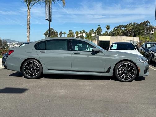 2018 BMW 750 i xDrive