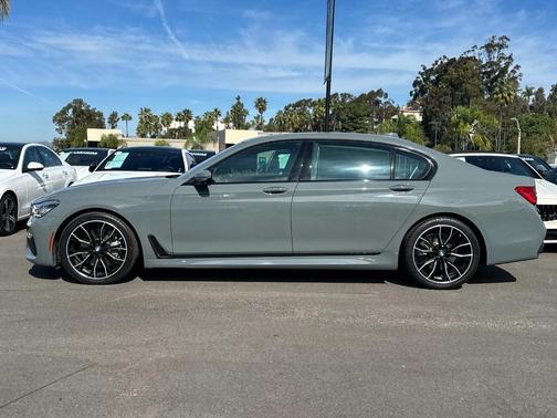 2018 BMW 750 i xDrive