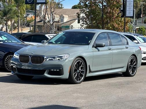 2018 BMW 750 i xDrive