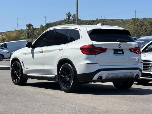Alpine White 2018 BMW X3 xDrive30i