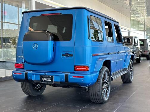 2025 Mercedes-Benz G-Class Base