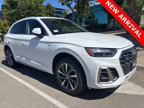 2022 Audi Q5 45 S line quattro Premium