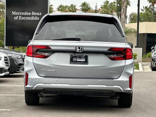 2025 Honda Odyssey Touring