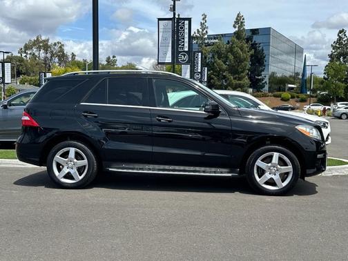 Black 2015 Mercedes-Benz M-Class ML 250 BlueTEC 4MATIC
