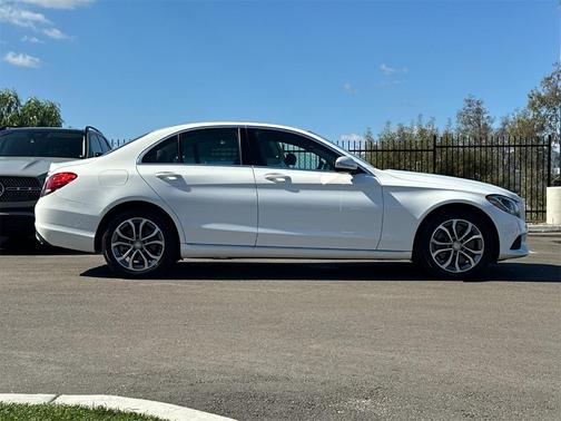 2015 Mercedes-Benz C-Class C 300