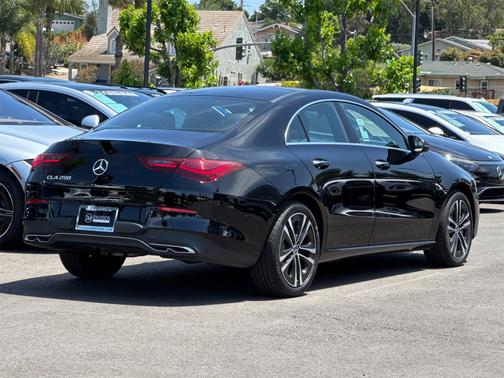 2025 Mercedes-Benz CLA 250