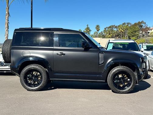 2022 Land Rover Defender 90 X-Dynamic SE