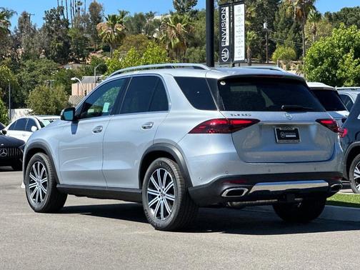 Silver Metallic 2026 Mercedes-Benz GLE 350 Base