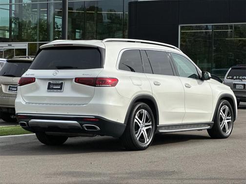 2023 Mercedes-Benz GLS 450 4MATIC