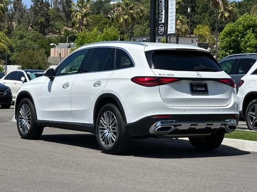 Polar White 2025 Mercedes-Benz GLC 300 Base