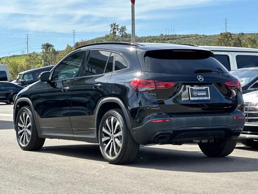 2023 Mercedes-Benz GLA 250 Base
