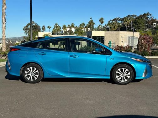 2020 Toyota Prius Prime XLE