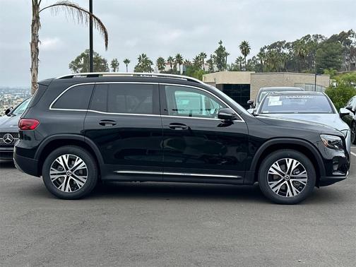 2026 Mercedes-Benz GLB 250 Base
