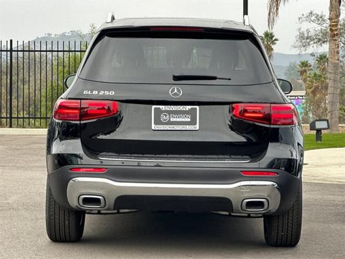 2026 Mercedes-Benz GLB 250 Base