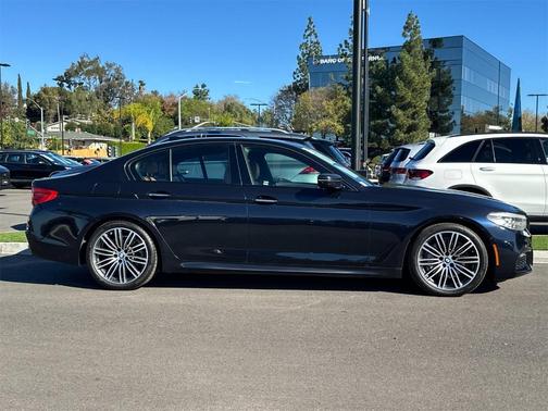 2018 BMW 530 i