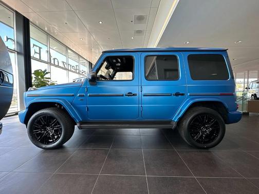 2025 Mercedes-Benz G-Class Base