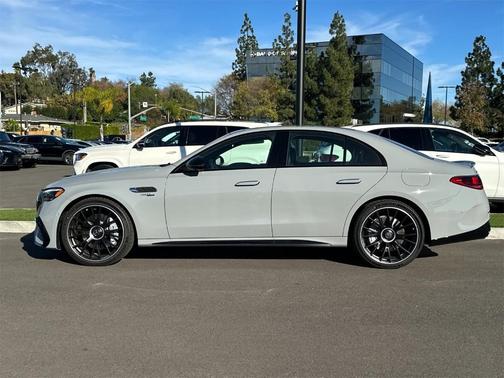 2026 Mercedes-Benz AMG E 53 Base