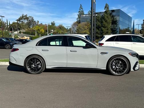 2026 Mercedes-Benz AMG E 53 Base